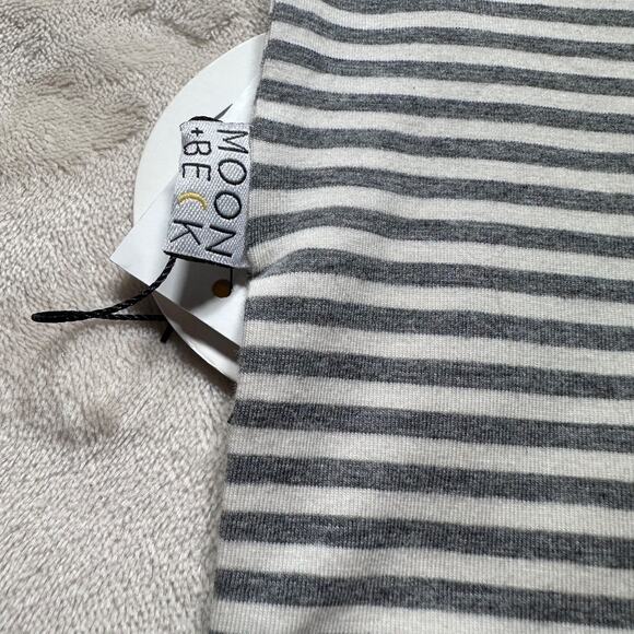 Moon + Beck 3/4T Sleeveless Kangaroos Pocket Romper New Gray/White Striped - Picture 9 of 9